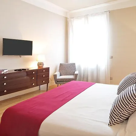 Adamas Luxury 501 Apartment Rom